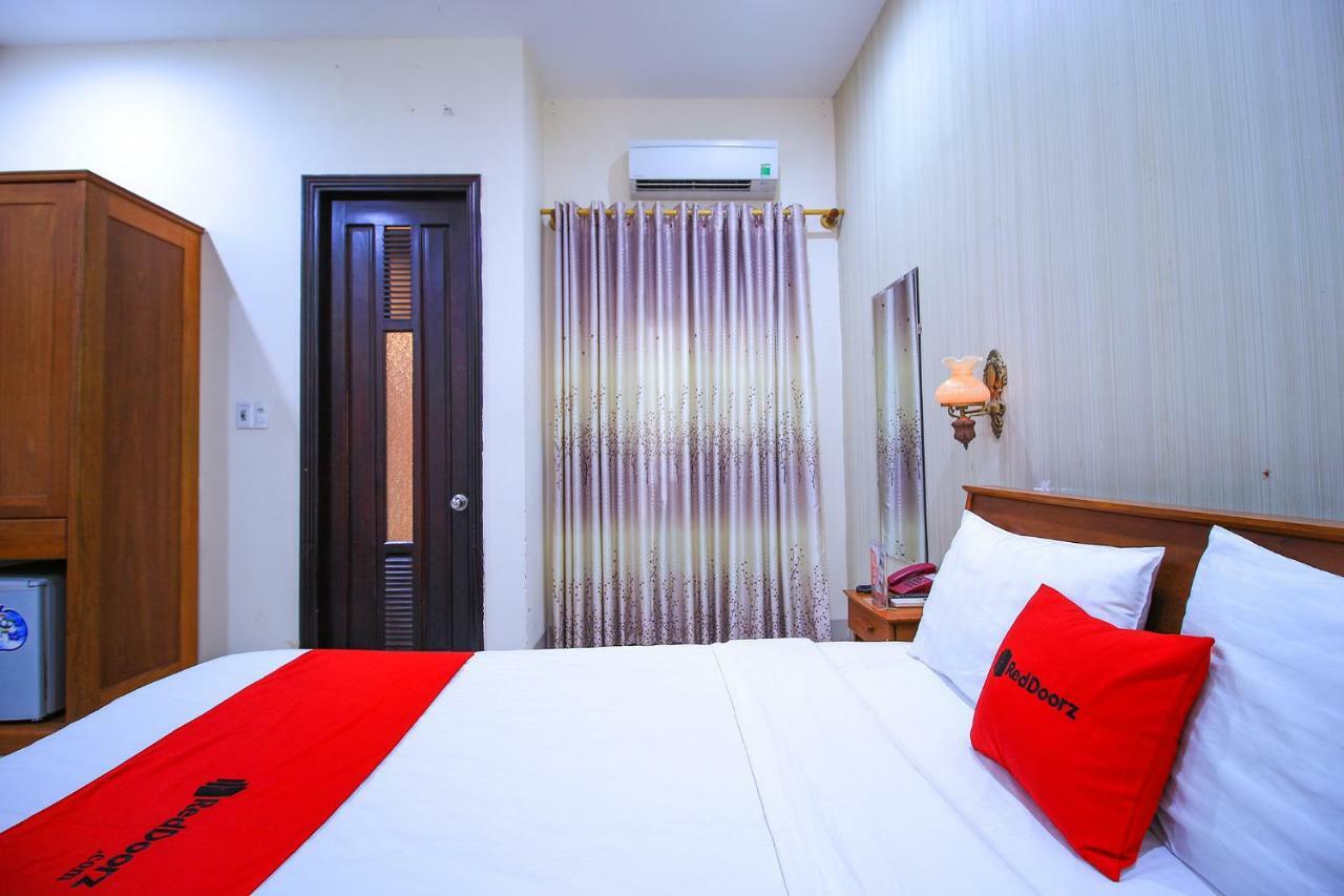 Reddoorz Near Han Market Da Nang Dış mekan fotoğraf