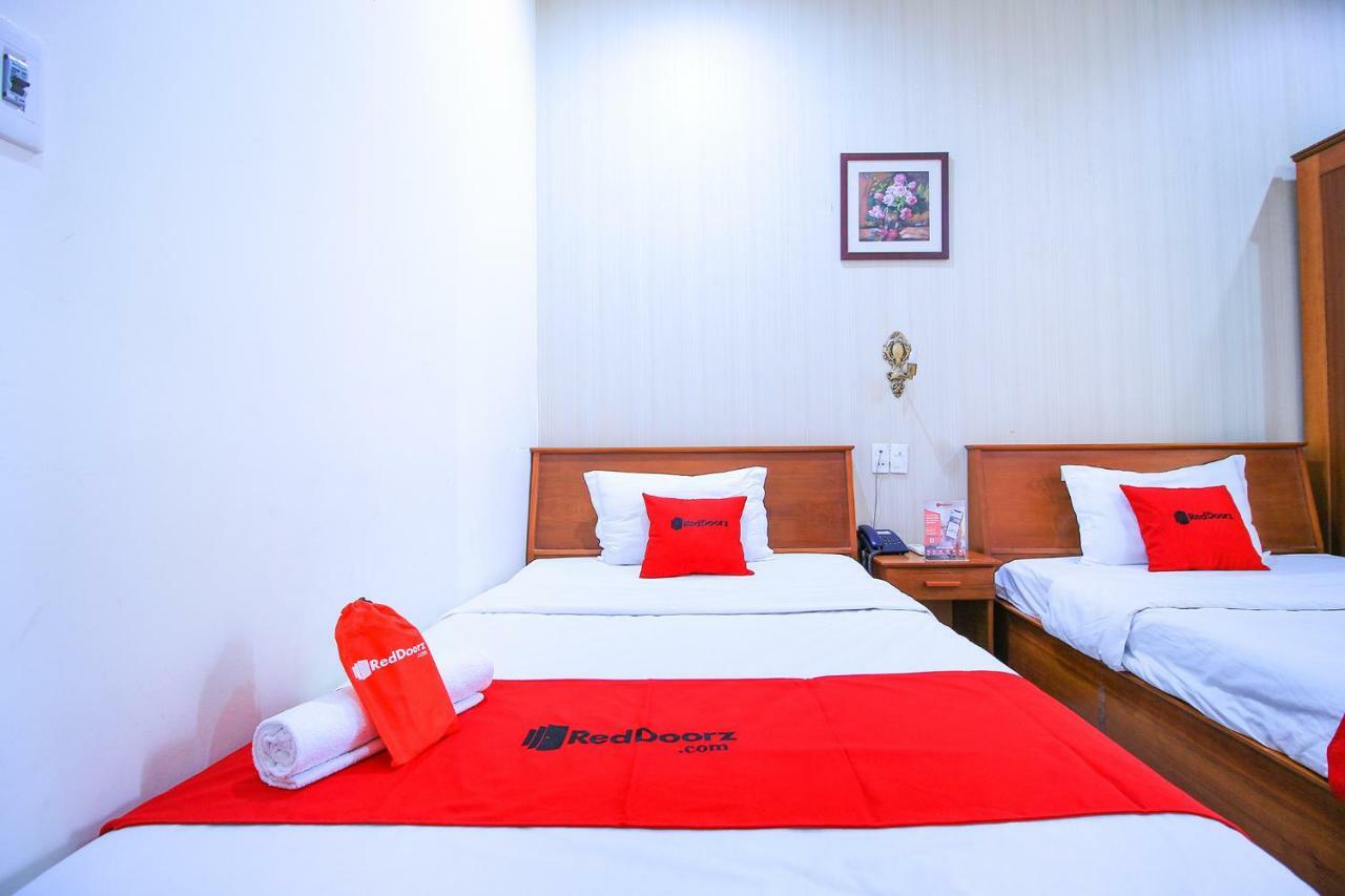 Reddoorz Near Han Market Da Nang Dış mekan fotoğraf