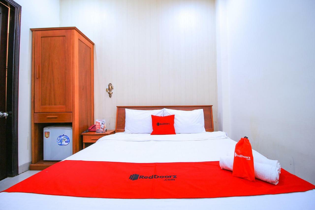 Reddoorz Near Han Market Da Nang Dış mekan fotoğraf